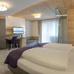 Kosis Sports Lifestyle Hotel