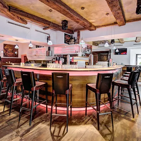 Kosis Sports Lifestyle Otel Fügen