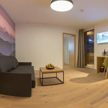 Kosis Sports Lifestyle Фюген