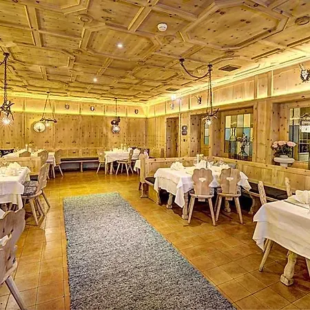Kosis Sports Lifestyle 4*