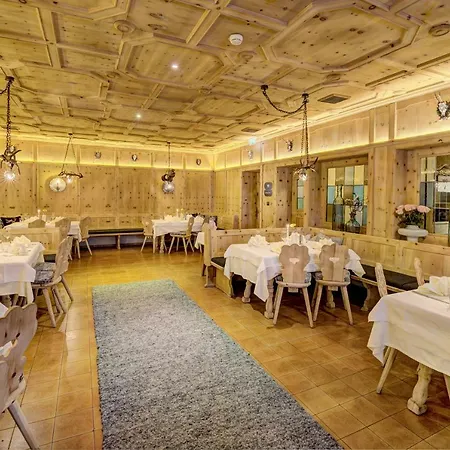 Kosis Sports Lifestyle Hotell Fügen