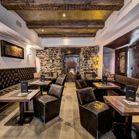 호텔 Kosis Sports Lifestyle 4*